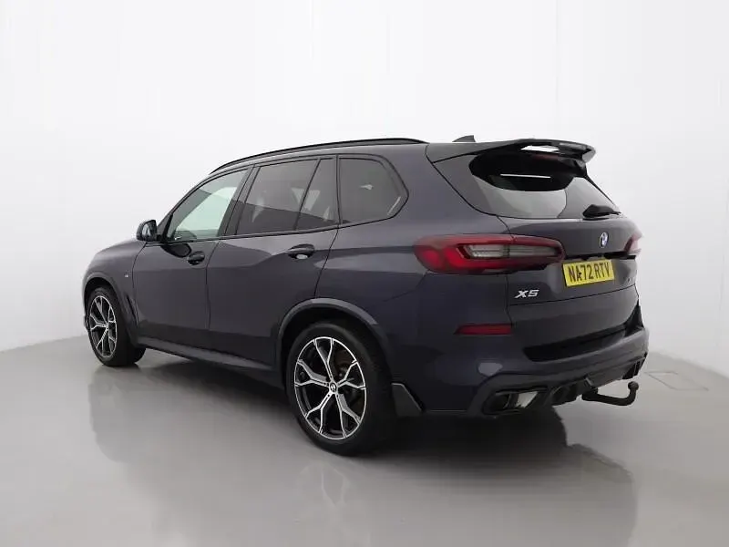 Used BMW X5 M Sport 335 HP (246 kW) 2022 Black SUV