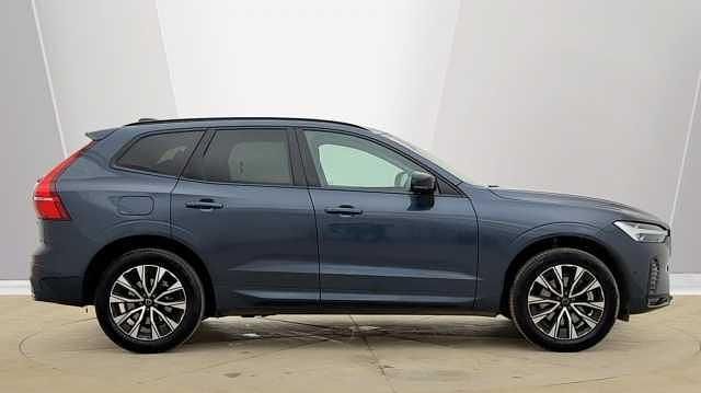 Used Volvo XC60 Plus 247 HP (181 kW) 2025 Blue SUV