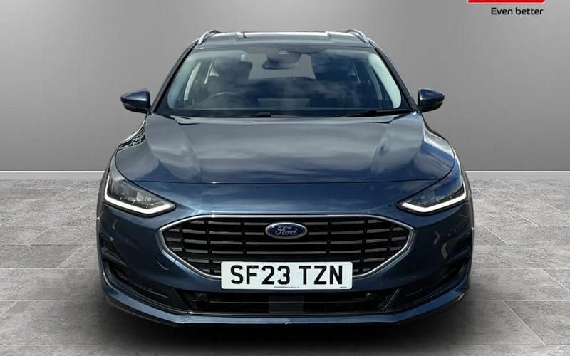Usado Ford Focus Titanium 125 HP (91 kW) 2023 Carrinha