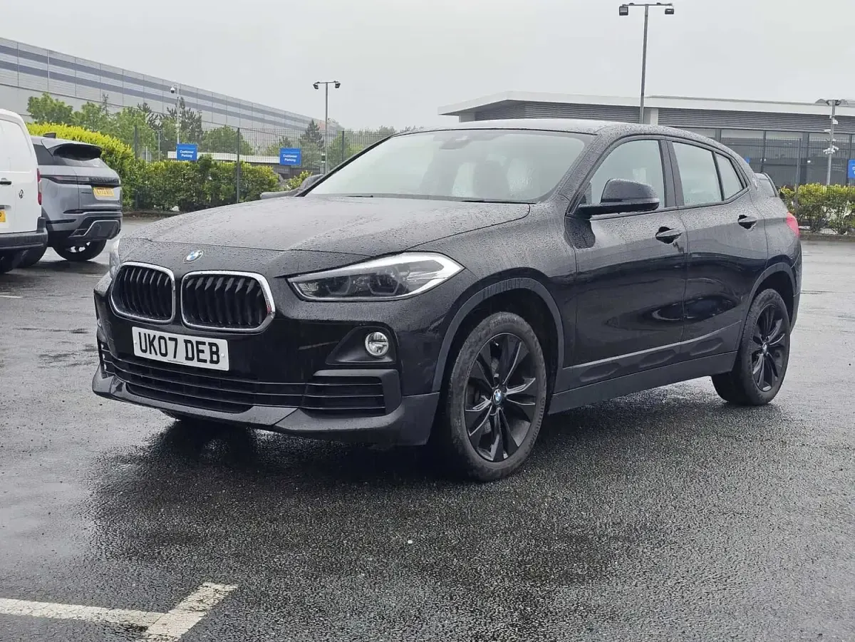 Begagnad BMW X2 Sport Line 150 HK (110 kW) 2019 Svart SUV