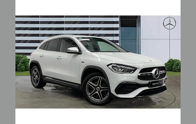 White Used 2021 Mercedes GLA250 Exclusive SUV | £22,909 (Fair price) - Image 1/4