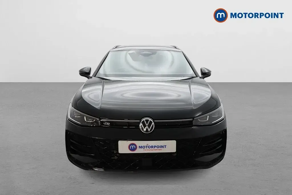 Used VW Passat R-line 272 HP (200 kW) 2025 Black Estate