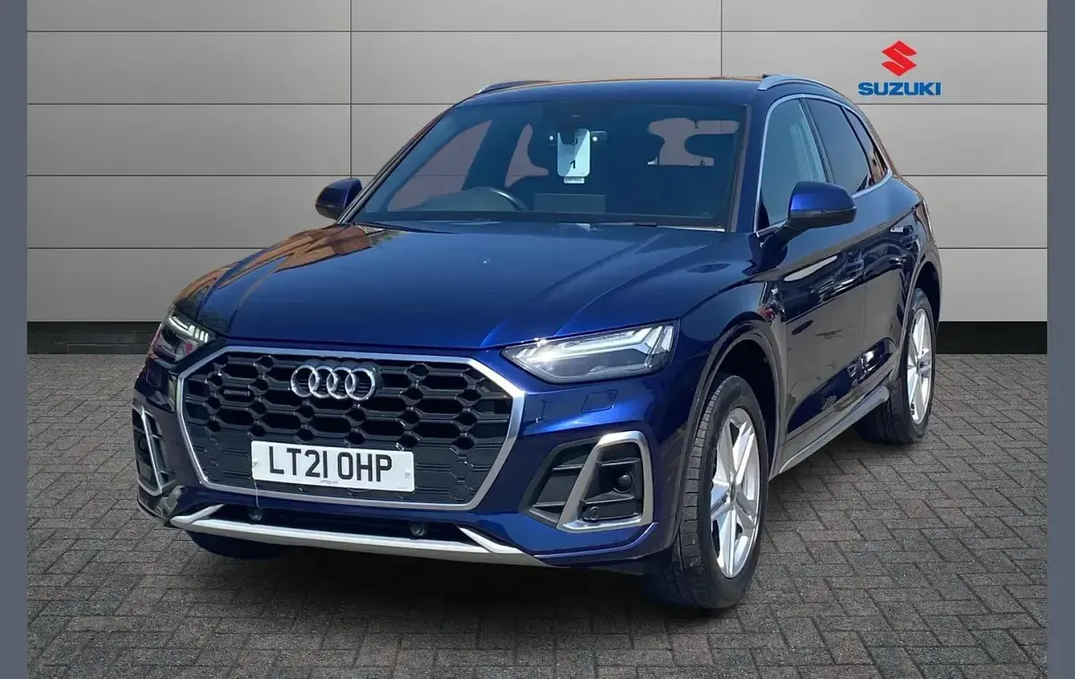 Used Audi Q5 S-Line 261 HP (191 kW) 2021 Blue SUV