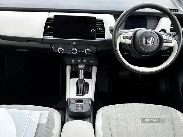 Used Honda Jazz Hybrid 109 HP (80 kW) 2022 Blue Hatchback