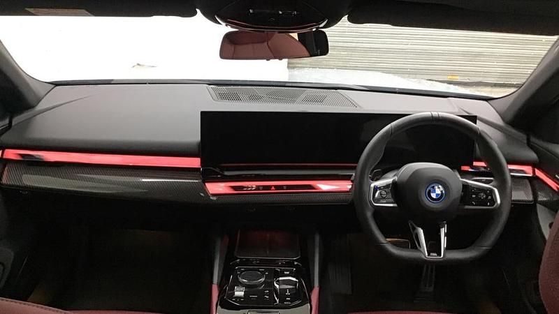 Used BMW i5 M Sport 246 kW (335 HP) 2025 Grey