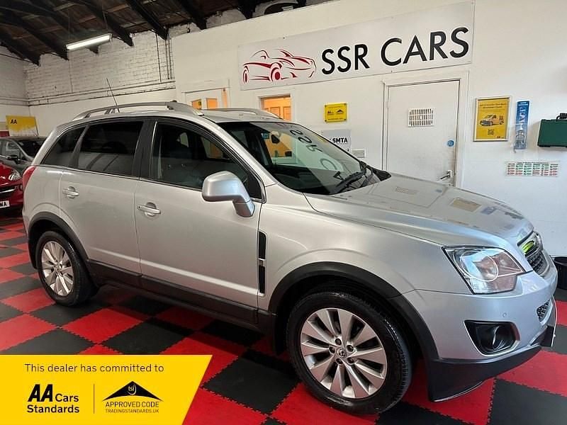Silver Used 2013 Vauxhall Antara S SUV | £3,490 (Fair price) - Image 1/3