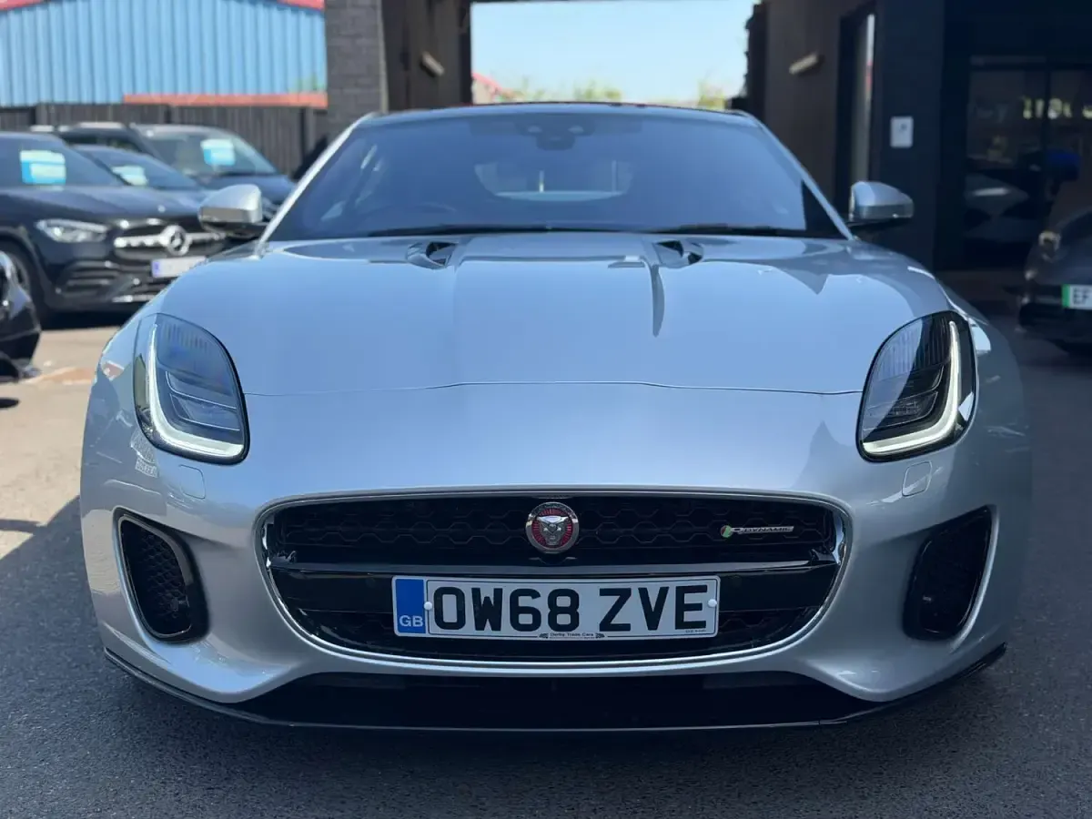 Used Jaguar F-Type R-Dynamic 300 HP (220 kW) 2019 Silver Coupe