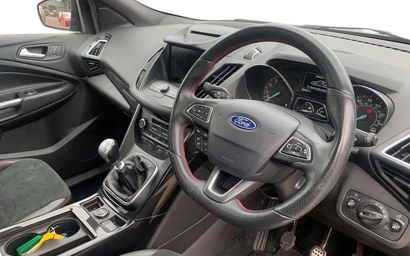 Used Ford Kuga ST-Line 150 HP (110 kW) 2019 Brown SUV