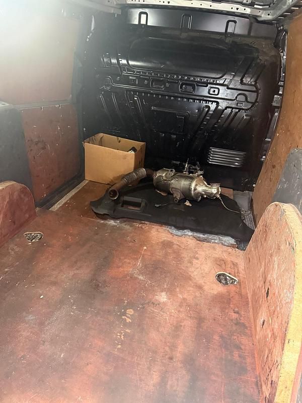 Used Ford Transit Connect Limited 120 HP (88 kW) 2021 Silver MPV