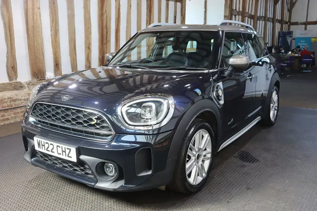 Used Mini Cooper S Countryman Exclusive 2022 Blue and black SUV