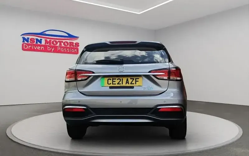Used MG MG5 EV Exclusive 114 kW (156 HP) 2021 Silver Estate