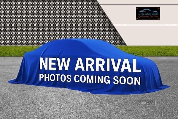 White Used 2017 Mercedes 220 AMG Line Premium Estate | £16,995 (Expensive) - Image 1/1