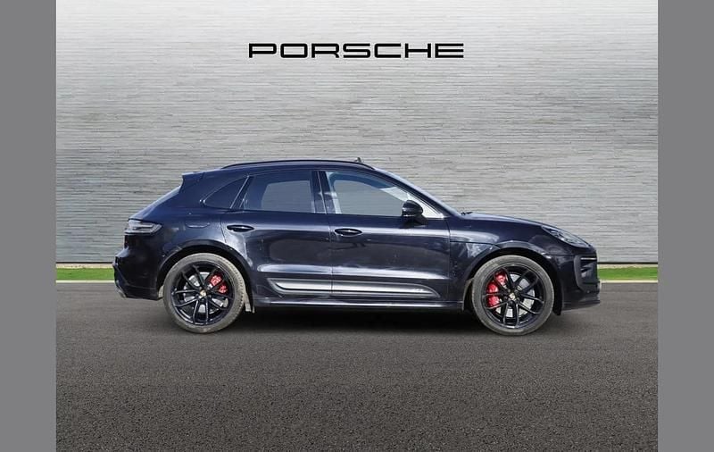 Used Porsche Macan GTS 440 HP (323 kW) 2022 Black SUV