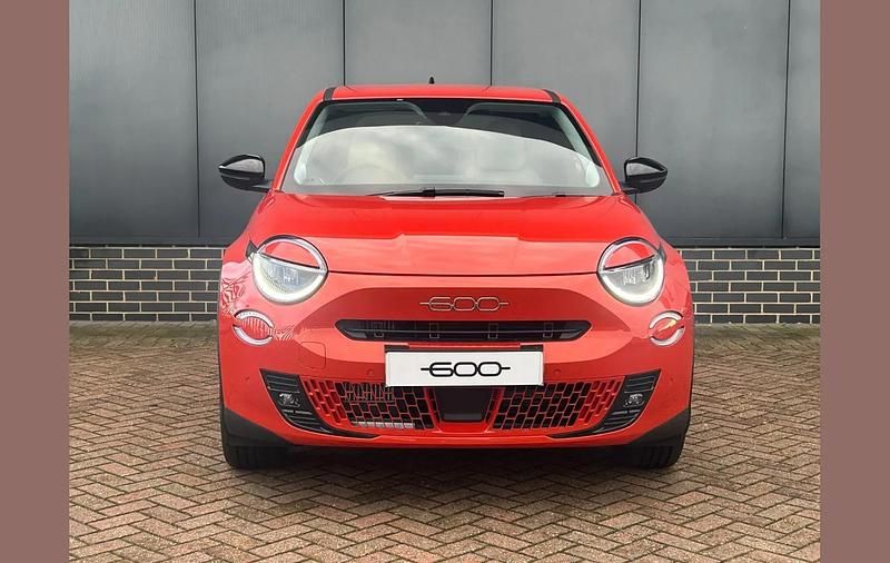 New Fiat 600 La Prima 134 HP (98 kW) 2025 Sunset orange Hatchback