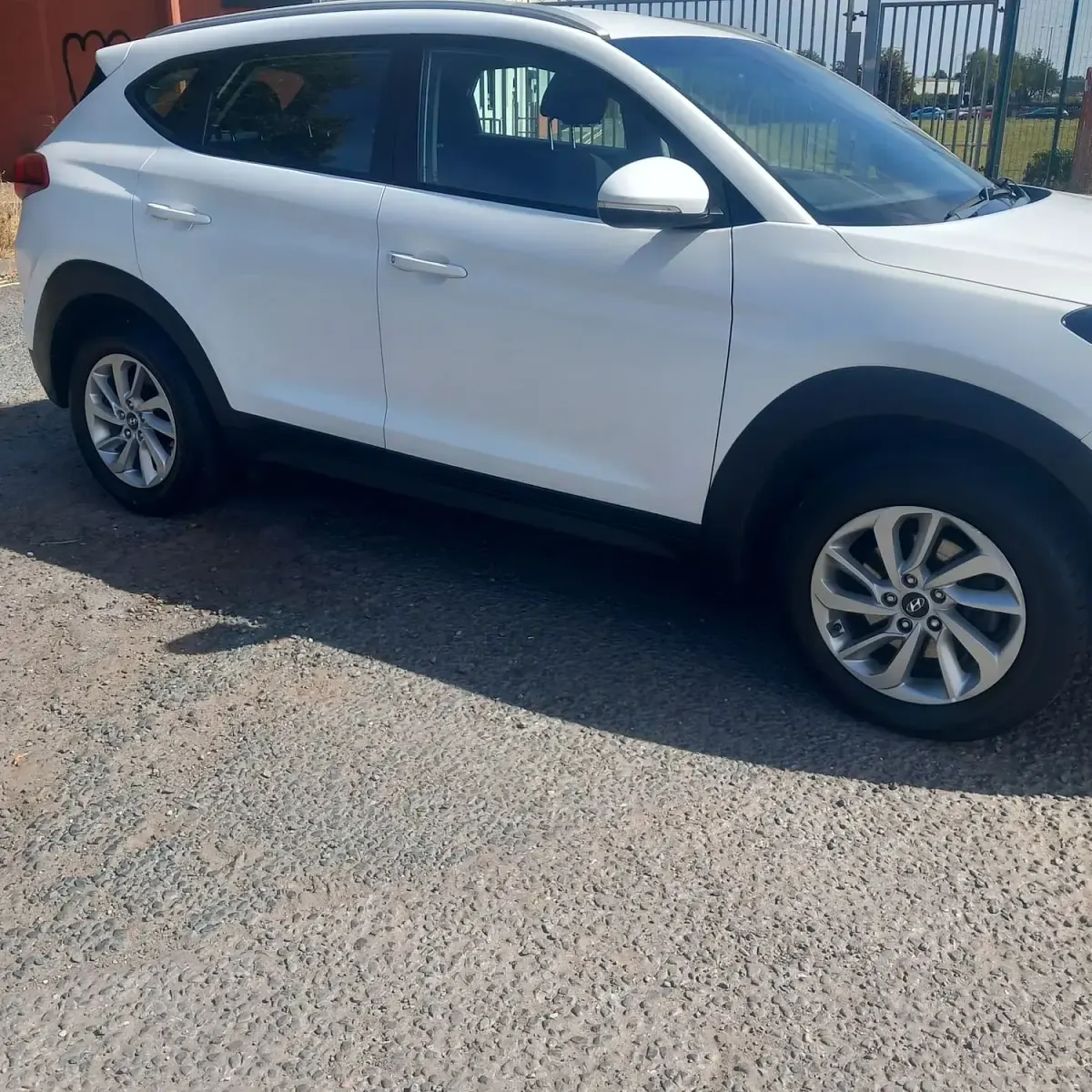 Used Hyundai Tucson SE 2018 White SUV