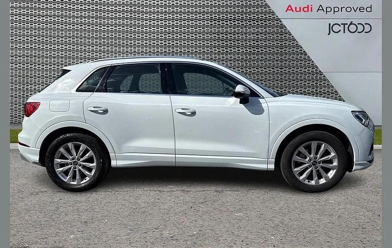 Used Audi Q3 Sport 150 HP (110 kW) 2022 White SUV