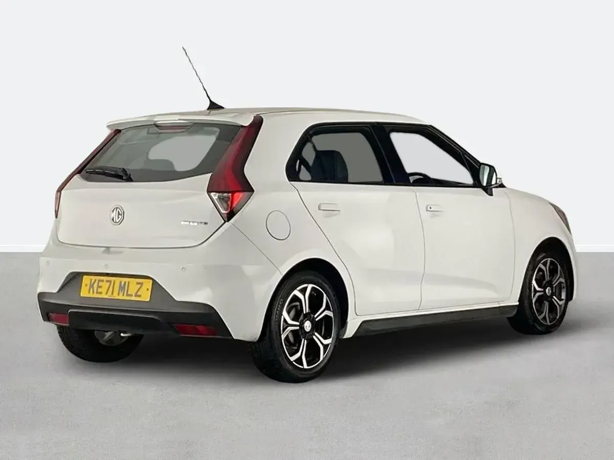 Used MG MG3 Exclusive 106 HP (77 kW) 2022 White Hatchback