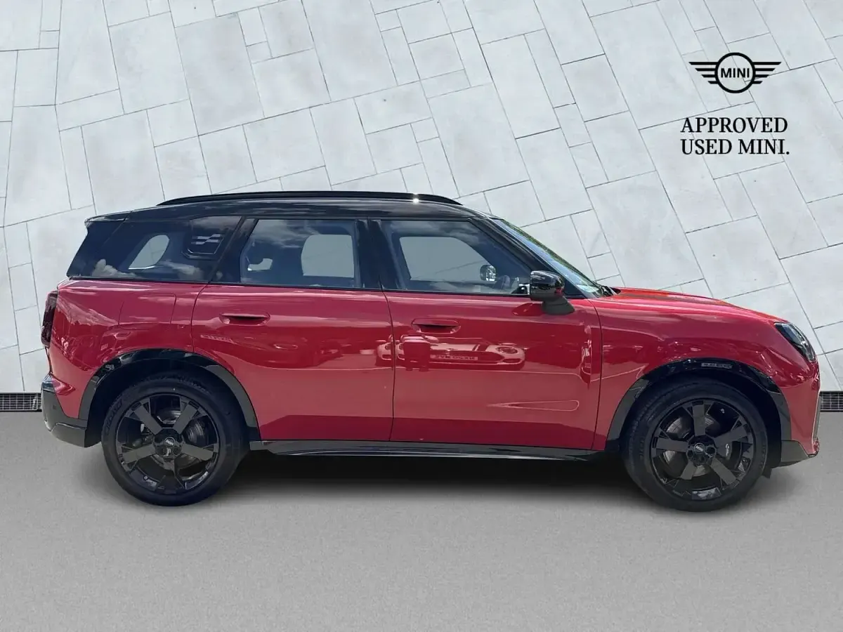 Used Mini Countryman Sport 170 HP (125 kW) 2025 Red SUV