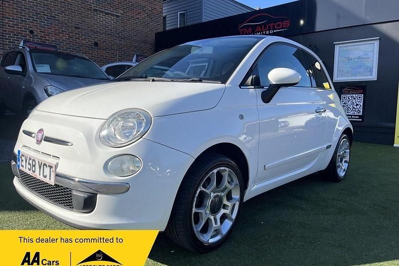 White Used 2008 Fiat 500 Lounge Hatchback | £2,595 (Fair price) - Image 1/1