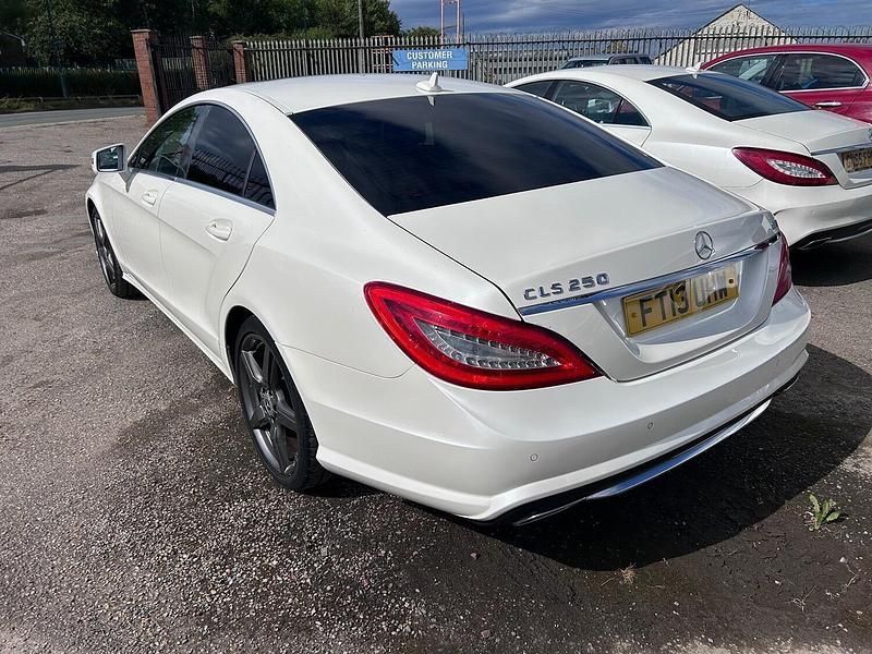 Used Mercedes CLS250 AMG 2013 White Sedan
