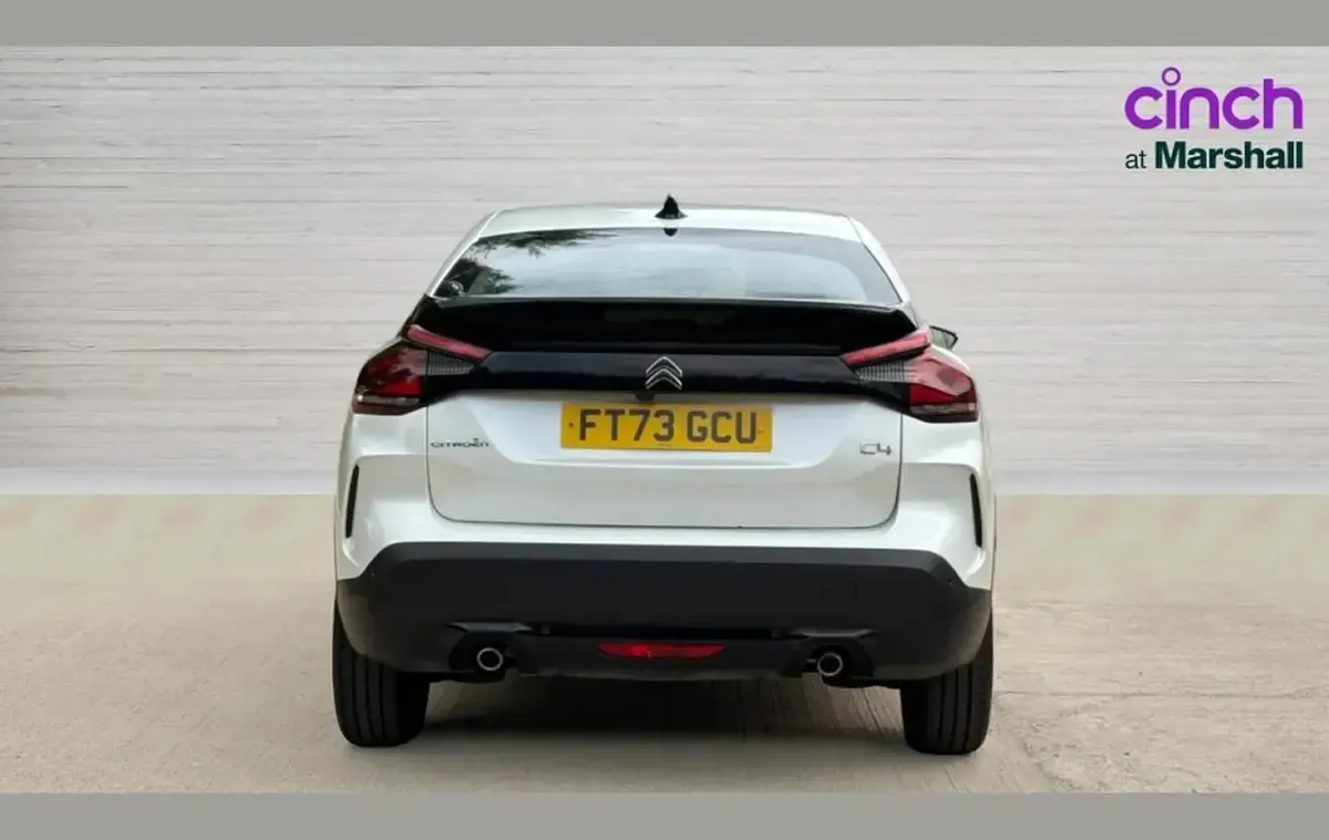 Used Citroën C4 PureTech 128 HP (94 kW) 2023 White SUV