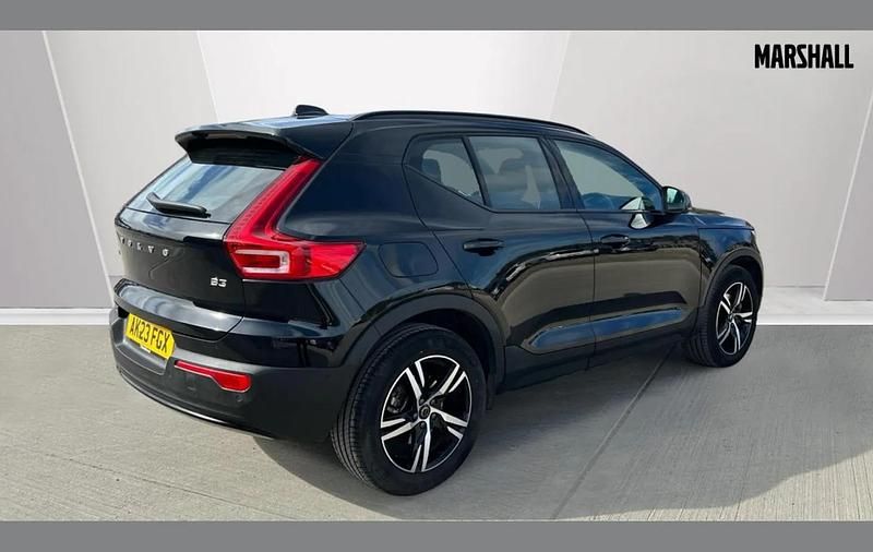 Used Volvo XC40 Plus 161 HP (118 kW) 2023 Black SUV