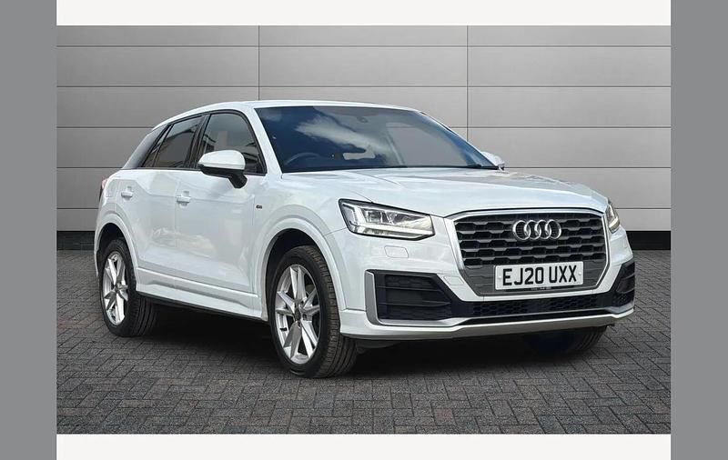 Used Audi Q2 S-Line 150 HP (110 kW) 2020 White SUV