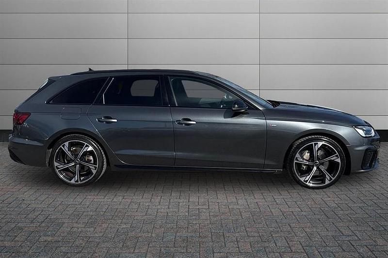 Used Audi A4 Black Edition 204 HP (150 kW) 2023 Grey Estate