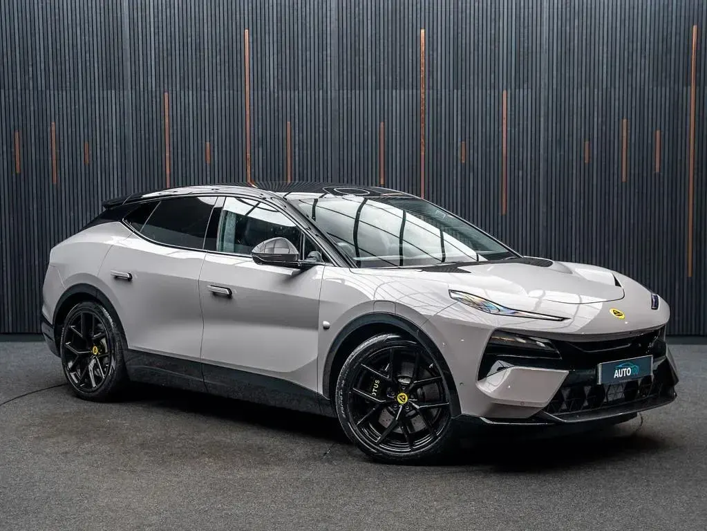 Used Lotus Eletre 22 kW (30 HP) 2024 SUV