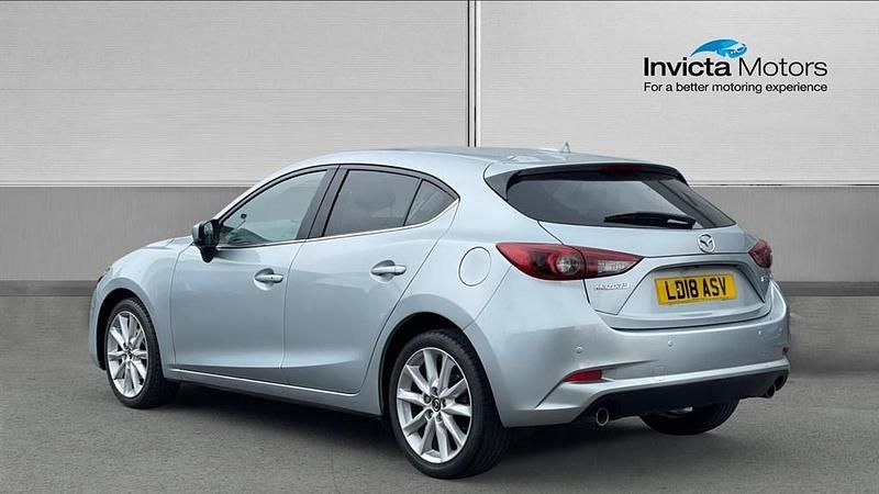 Usado Mazda 3 Inclusive 2018 Prateado Citadino