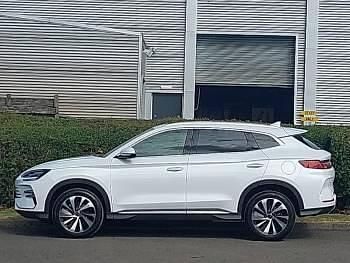 New BYD Seal Design 324 HP (238 kW) 2026 White Estate