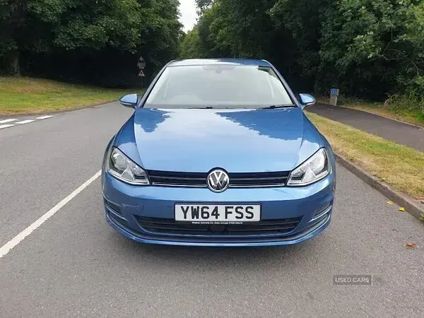 Used VW Golf VII SE 105 HP (77 kW) 2014 Blue Hatchback