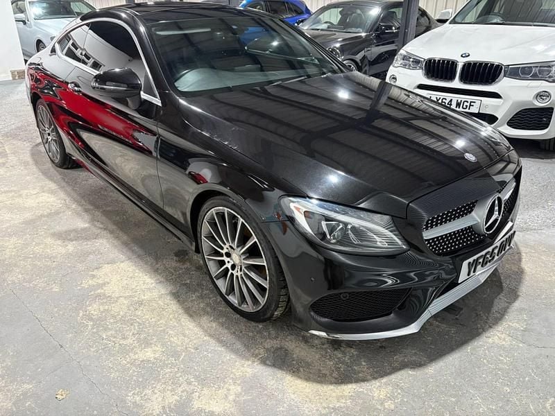 Used Mercedes C220 AMG Line Premium 170 HP (125 kW) 2015 Black Coupe
