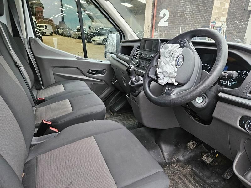 Used Ford Transit 130 HP (95 kW) 2024 White Cabriolet