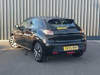 Begagnad Peugeot 208 Style 101 HK (74 kW) 2025 Svart Halvkombi