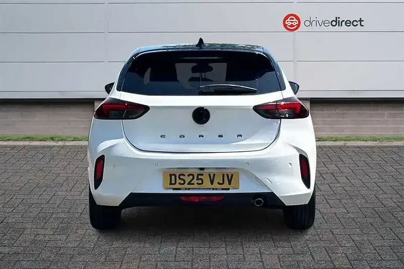 Used Vauxhall Corsa Ultimate 100 HP (73 kW) 2025 White Hatchback