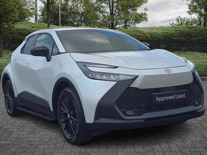 White Used 2025 Toyota C-HR Design SUV | £30,985 - Image 1/4