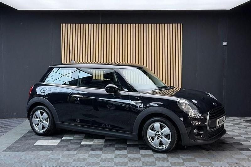 Black Used 2016 Mini One D Hatch Hatchback | £5,995 (Fair price) - Image 1/1