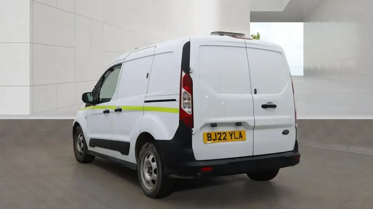Begagnad Ford Transit Connect 75 HK (55 kW) 2022 Vit Minibuss