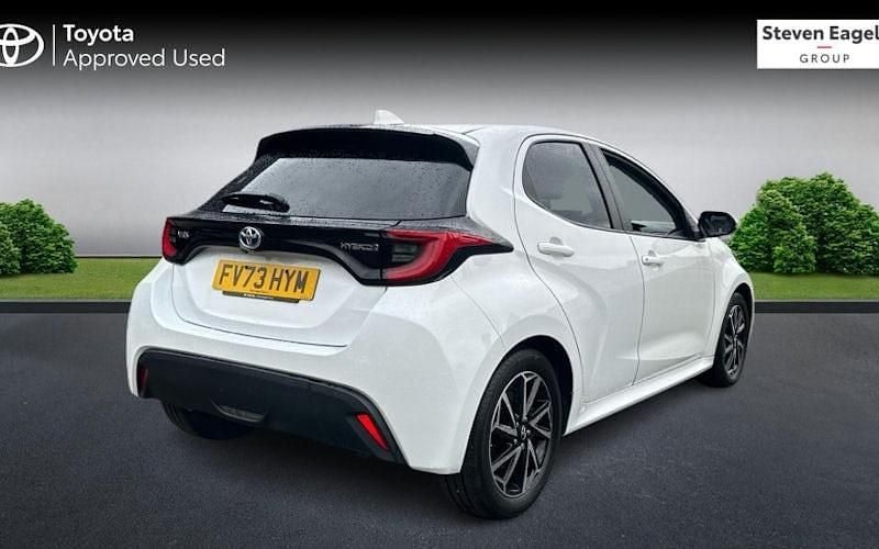 Used Toyota Yaris Hybrid Design 116 HP (85 kW) 2026 Hatchback