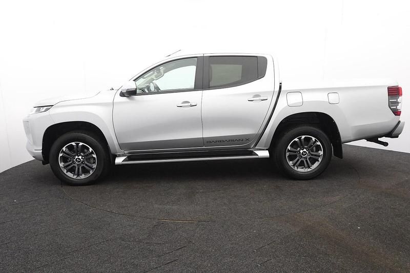 Used Mitsubishi L200 150 HP (110 kW) 2020 Silver Pickup