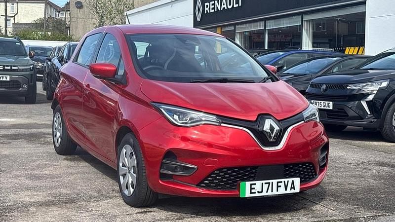 Used Renault Zoe 80 kW (109 HP) 2021 Red  Hatchback