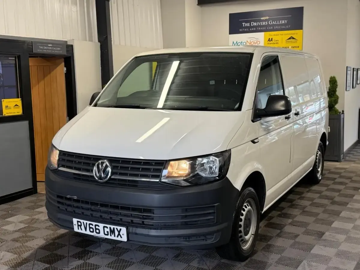 Begagnad VW Transporter Startline 2016 Vit Van