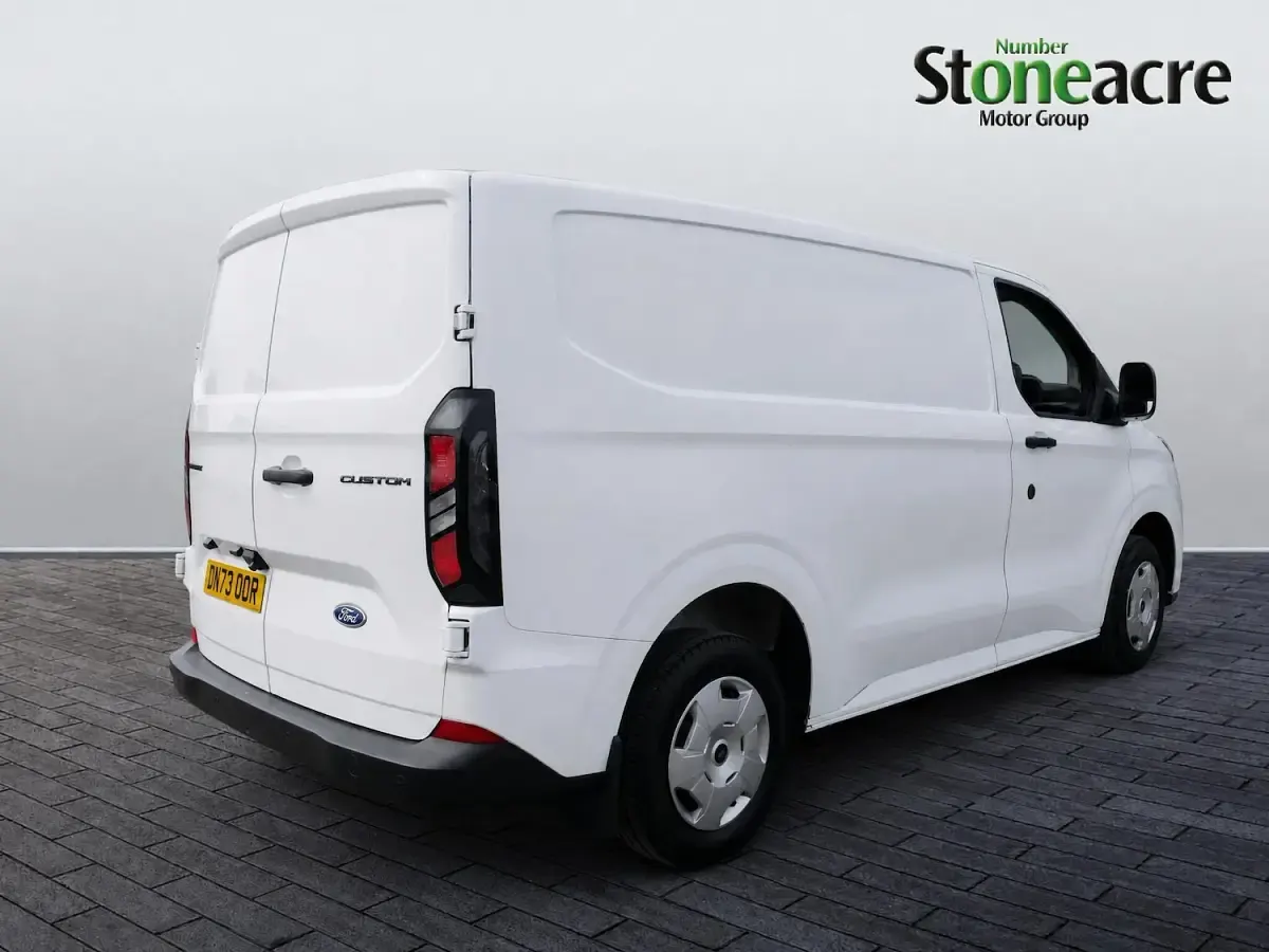Used Ford Transit Custom Trend 110 HP (80 kW) 2024 White Van