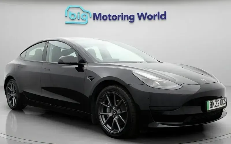 Used Tesla Model 3 Standard Range 180 kW (245 HP) 2022 Sedan