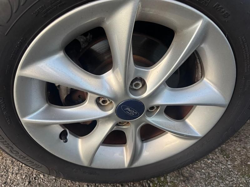 Used Ford Ka Studio 69 HP (50 kW) 2015 Blue Hatchback