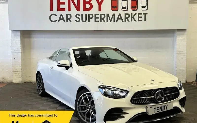 Used Mercedes E300 AMG Line Premium 258 HP (189 kW) 2023 Cabriolet