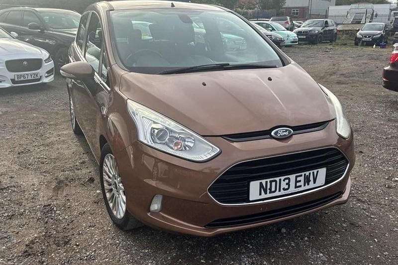 Gold Used 2013 Ford B-MAX Titanium MPV | £2,990 (Good price) - Image 1/1