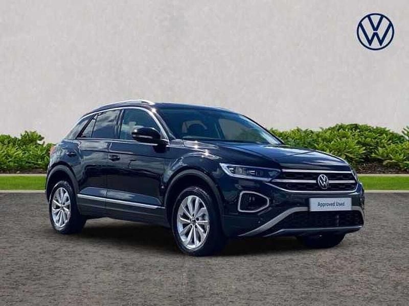 Black Used 2024 VW T-Roc Style SUV | £26,480 (Fair price) - Image 1/4