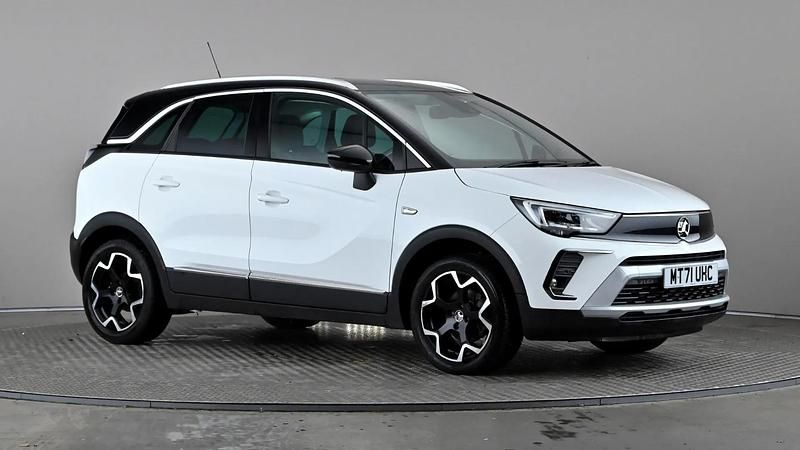 White Used 2021 Vauxhall Crossland Ultimate SUV | £12,498 (Fair price) - Image 1/4